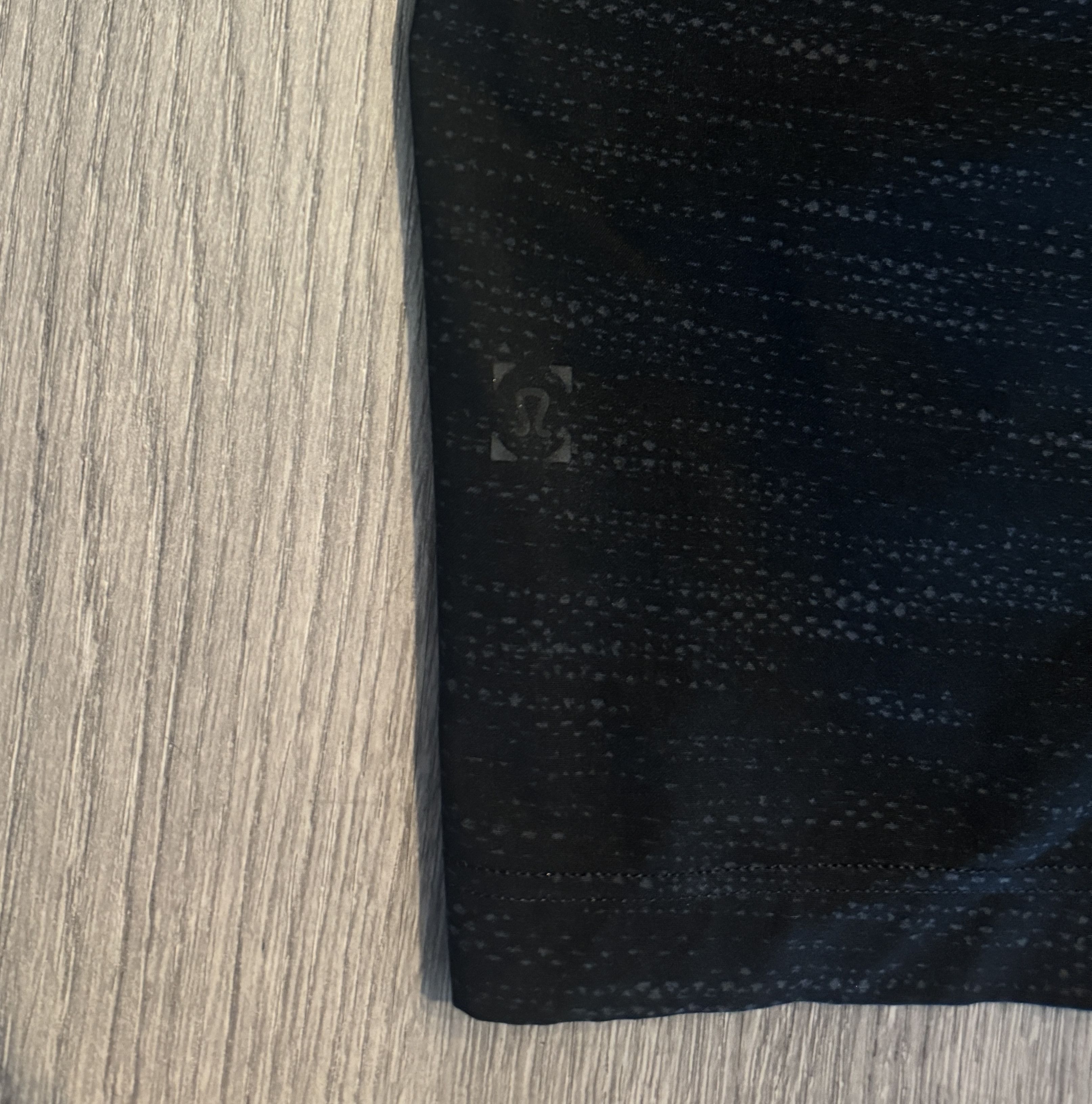 Lululemon Lululemon Mens Black Basketball Gym Shorts Size S Size US 31 - 2 Thumbnail