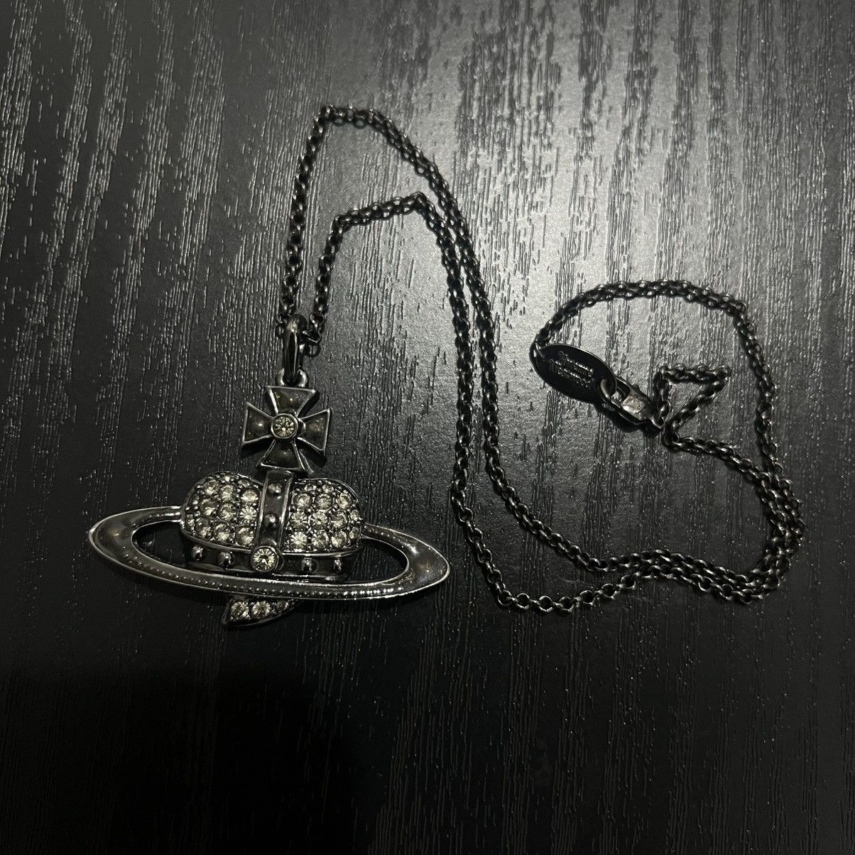 Vivienne Westwood Vivienne Westwood Black Heart Orb Crystal Chain Size ONE SIZE - 1 Thumbnail