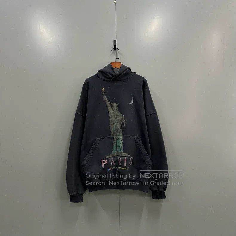 Balenciaga Balenciaga Statue of Liberty destroyed washed hoodie Size US S / EU 44-46 / 1 - 1 Thumbnail