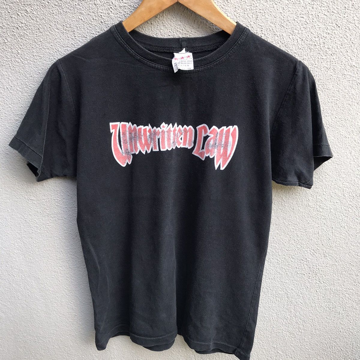 Band Tees Vintage UNWRITTEN LAW band tee punk Size US S / EU 44-46 / 1 - 2 Thumbnail