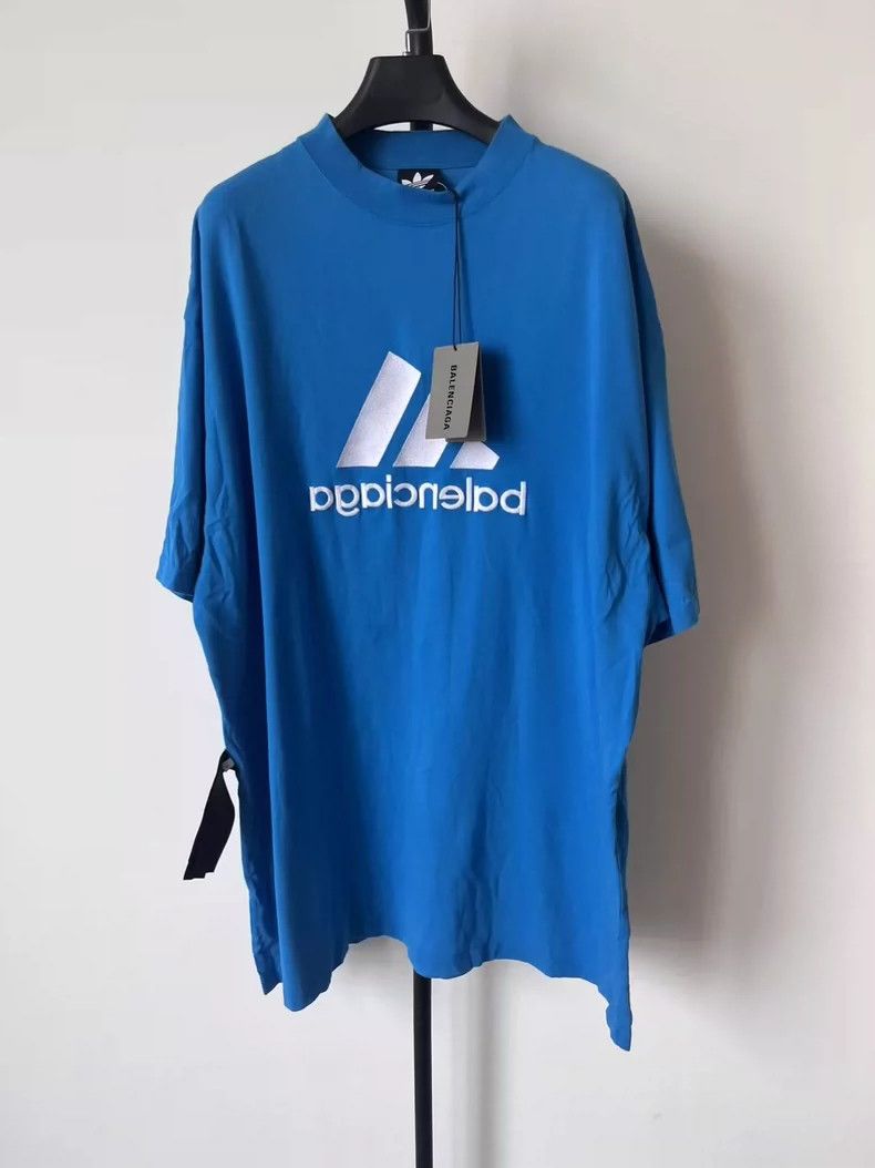 Balenciaga Balenciaga Adidas Logo printed loose-fitting solid sport s Size US L / EU 52-54 / 3 - 1 Thumbnail