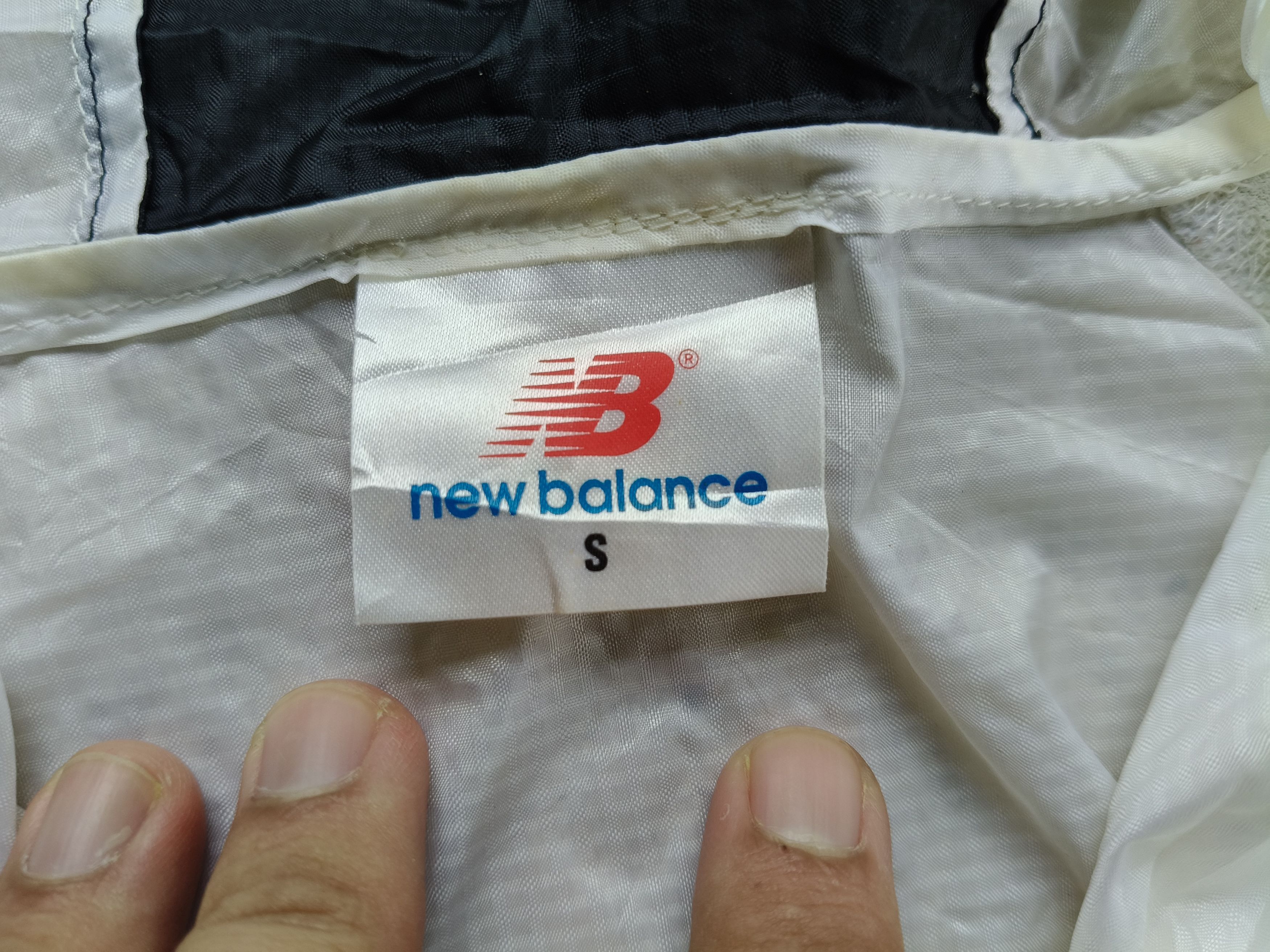 New Balance Vintage New Balance Anorak Light Jacket Size US S / EU 44-46 / 1 - 11 Thumbnail