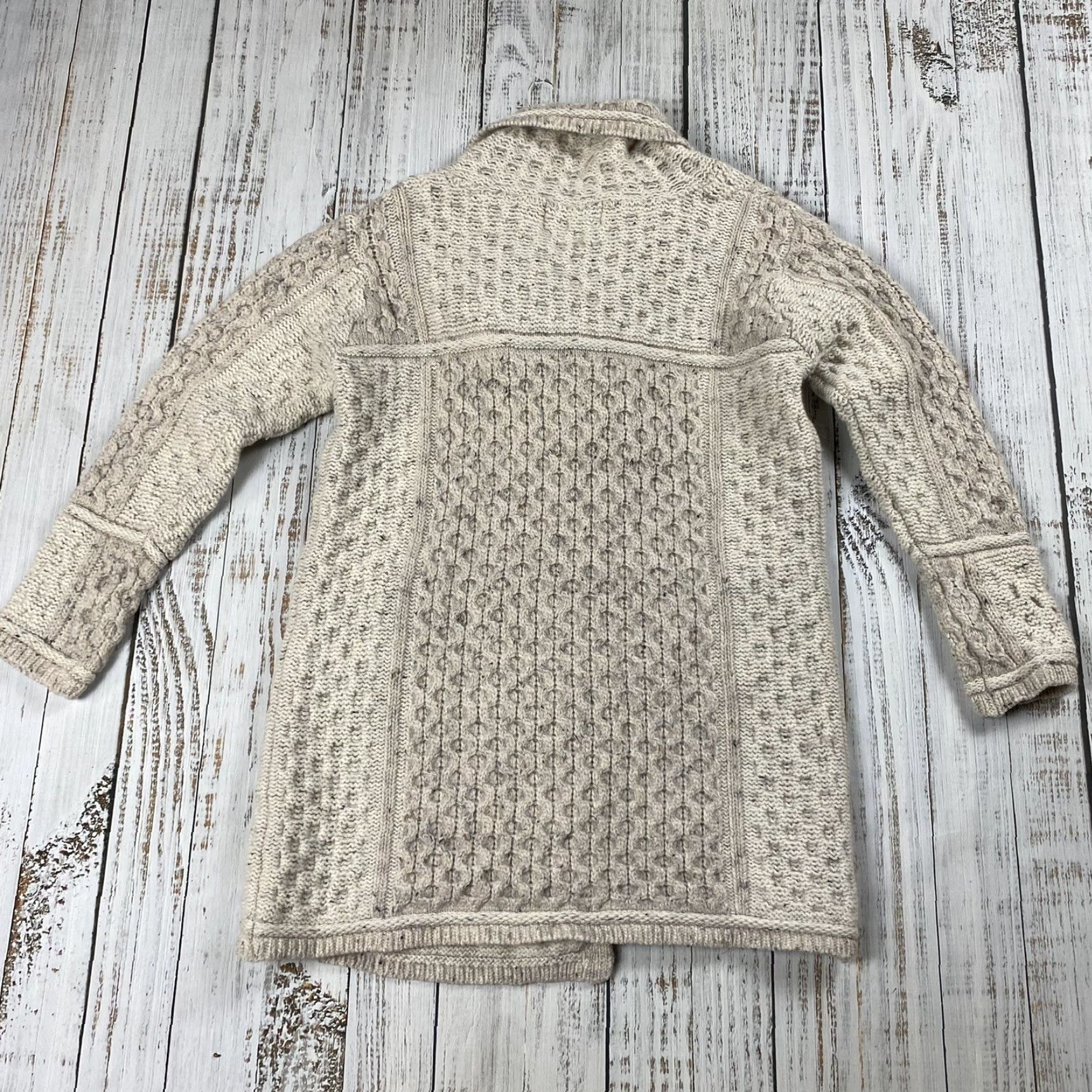 Vintage VINTAGE Aran Crafts 100% Merino Wool Cardigan Sweater Long Sleeve Oatmeal Beige Womens L Size L / US 10 / IT 46 - 6 Thumbnail