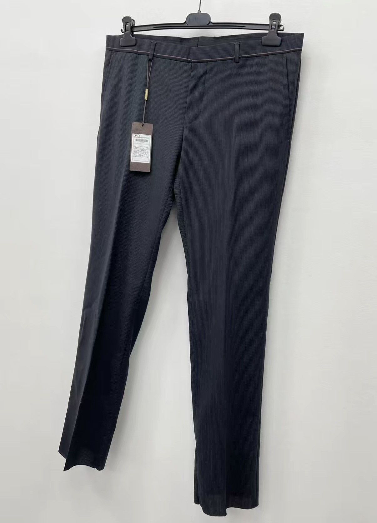 Gucci Gucci 100% Wool Casual Pants J30 Size US 36 / EU 52 - 2 Thumbnail
