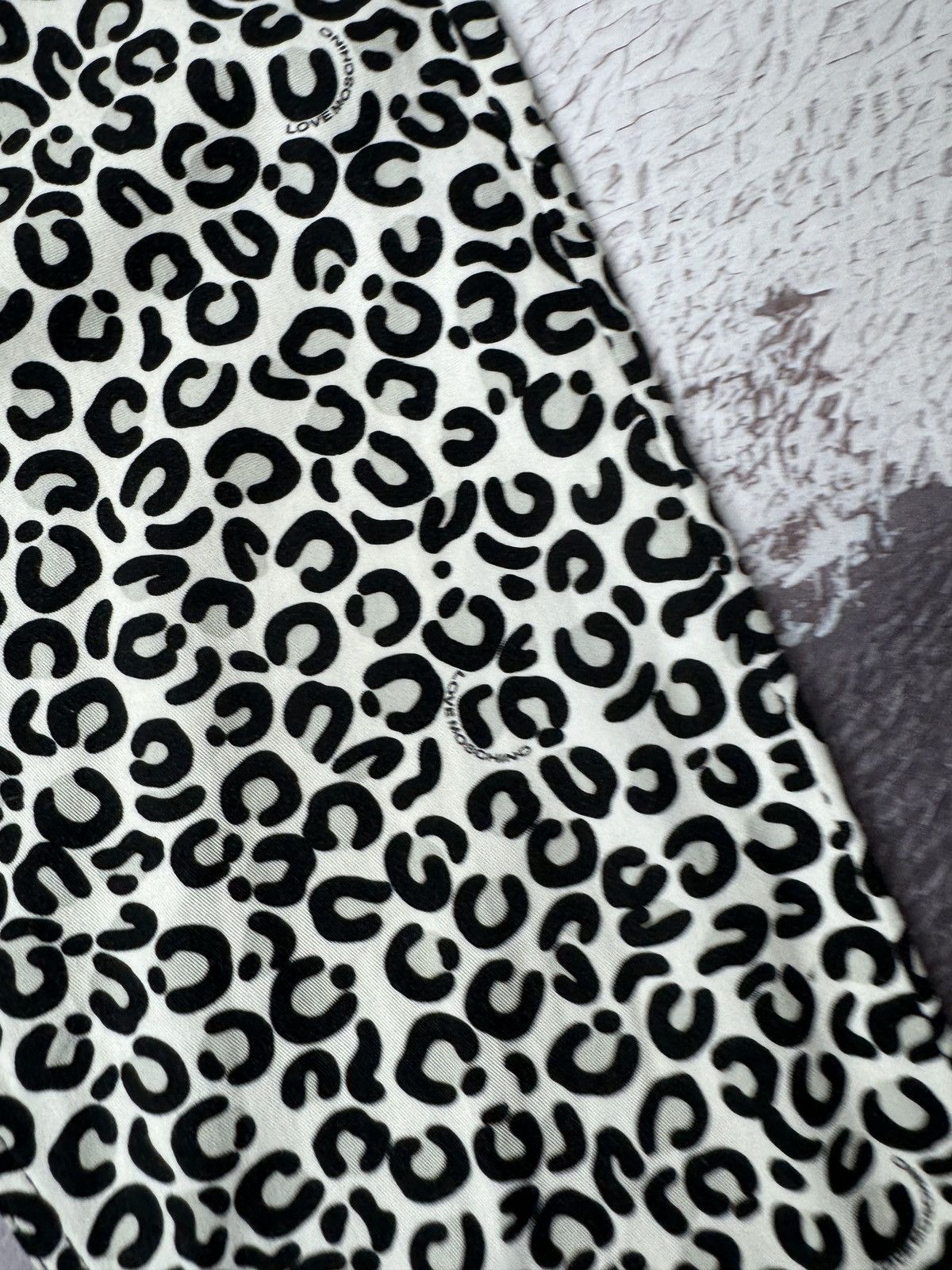 Love Moschino Love Moschino Leopard allover pattern jeans pants trousers Size 27" / US 4 / IT 40 - 6 Thumbnail