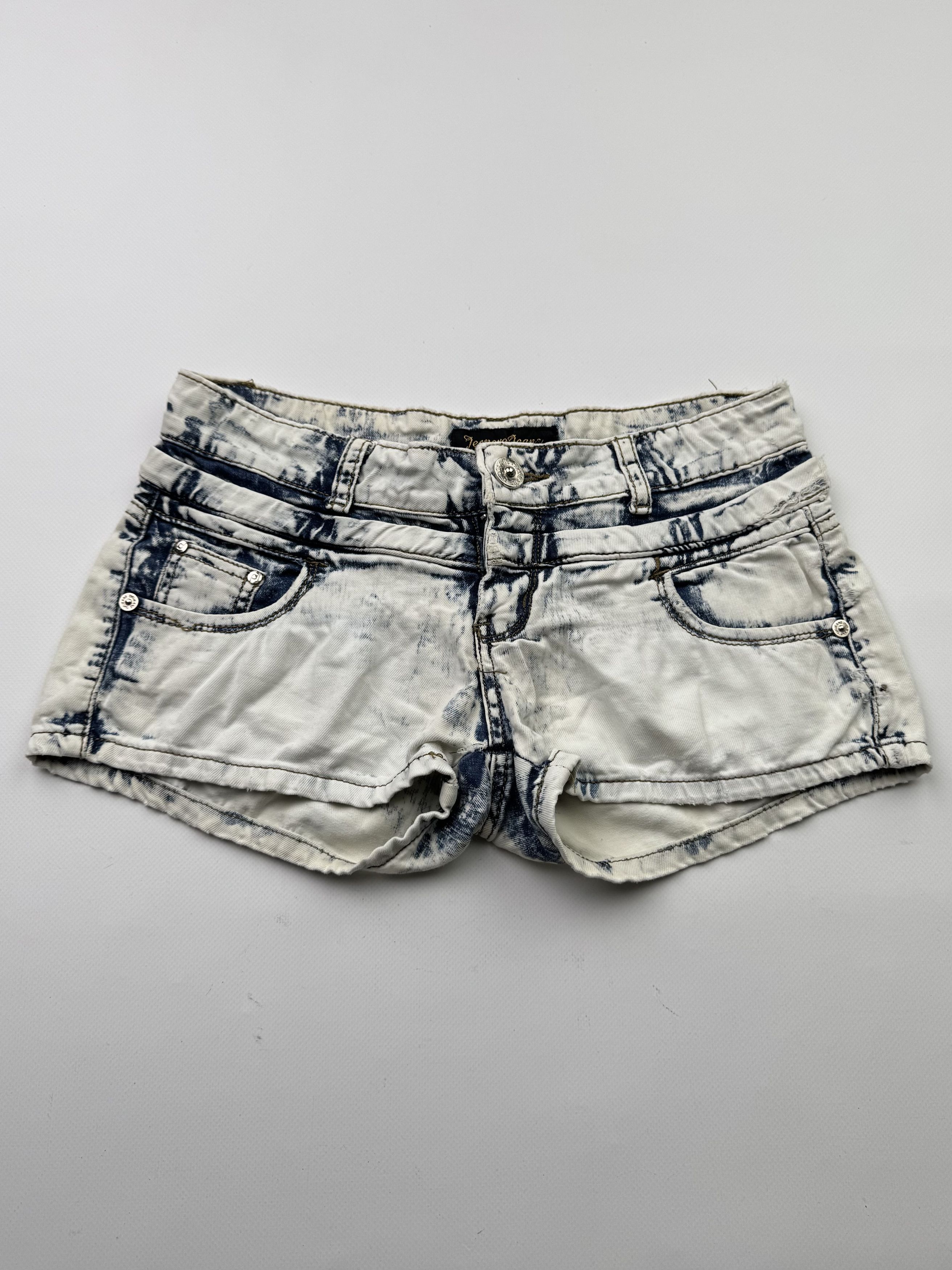 Vintage Vintage Distressed Mini Shorts B522(V339)E2 Size 27" / US 4 / IT 40 - 1 Thumbnail