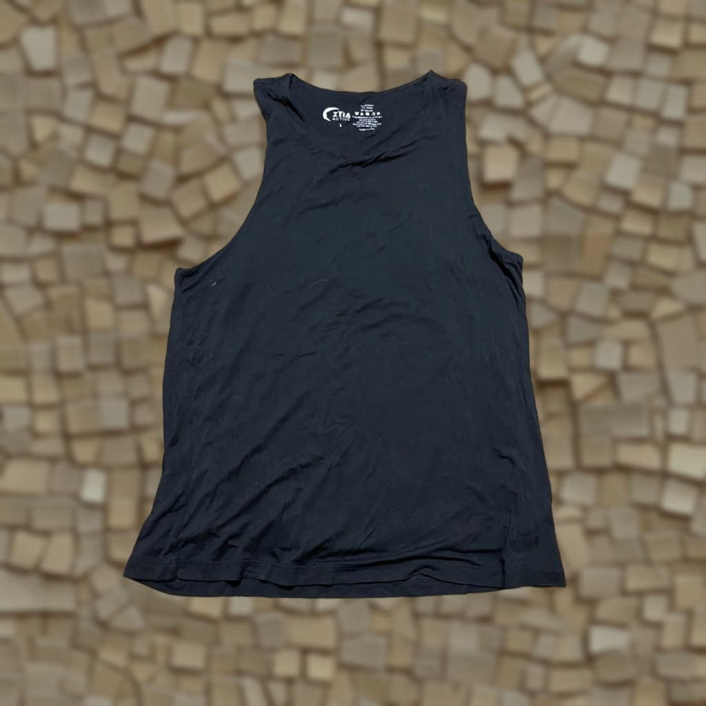 Vintage ZYIA Tank Top Women Large Solid Black Sleeveless Pullover Basic Active Shirt Casual Modern Size L / US 10 / IT 46 - 1 Thumbnail