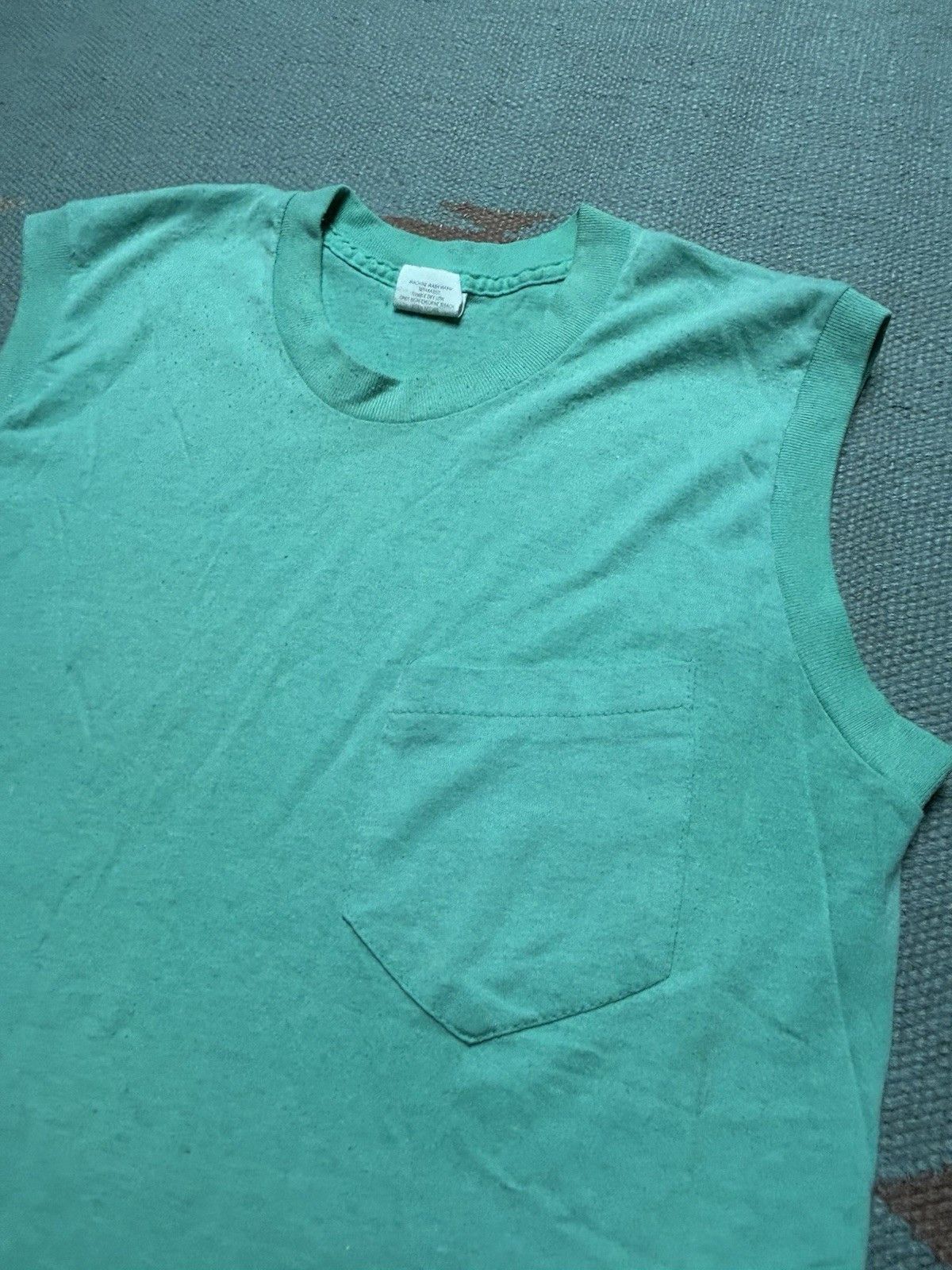 Vintage VTG 80s pocket t shirt blank mint green muscle paint soft M Size US M / EU 48-50 / 2 - 4 Thumbnail