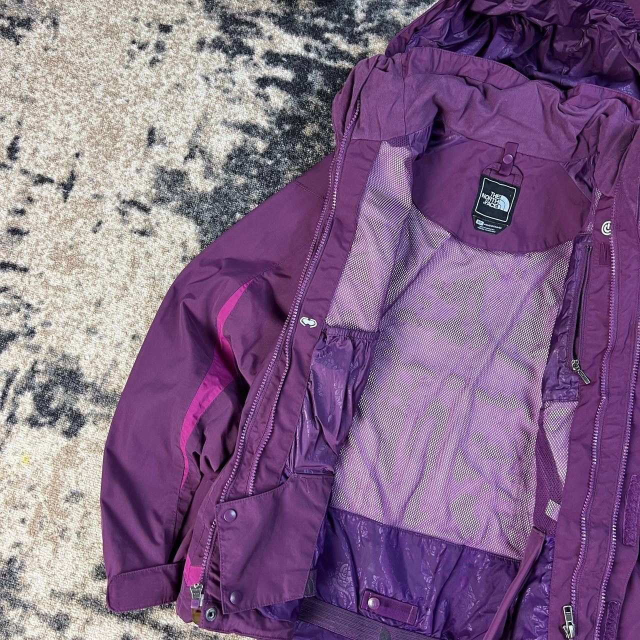 The North Face The North Face Mini Logo HyVent Zip Up Jacket Gorpcore Style Size S / US 4 / IT 40 - 7 Thumbnail
