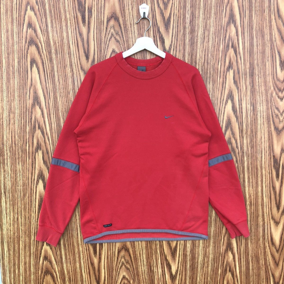 Nike Vintage Nike Swoosh Sweatshirt Size US XL / EU 56 / 4 - 1 Thumbnail