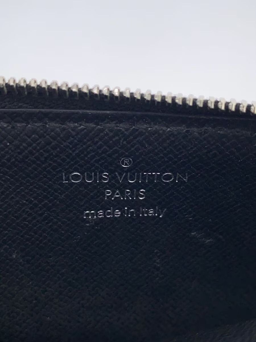 Louis Vuitton Louis Vuitton Taiga Coin Card Holder Cowhide Black Size ONE SIZE - 3 Thumbnail