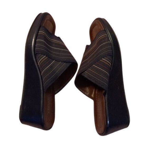 Donald Pliner Donald J Pliner Size 6 M Womens Black Wedge Sandals Crisscro Size US 8 / IT 38 - 4 Thumbnail