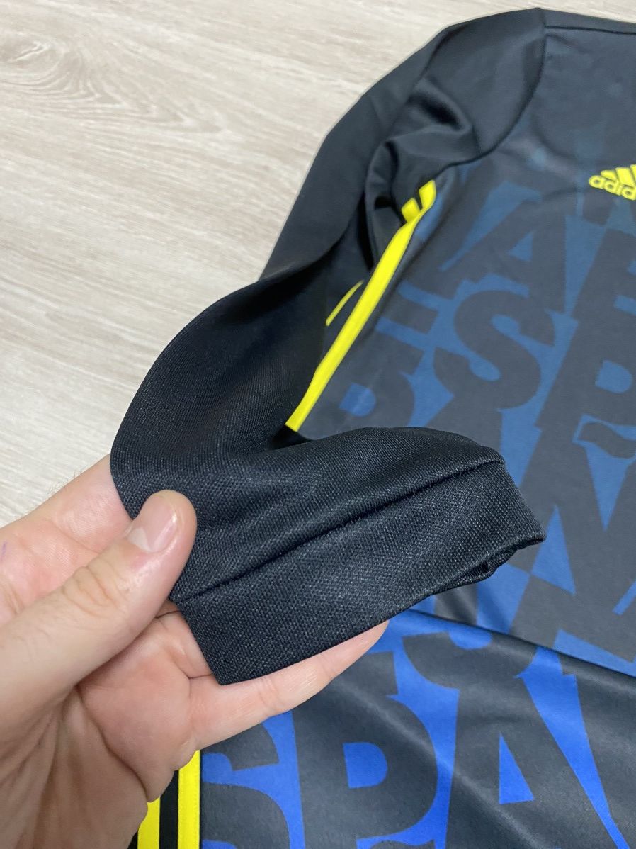 Adidas Adidas National Team Spain Longsleeve 2015 away Size L Size US L / EU 52-54 / 3 - 7 Thumbnail