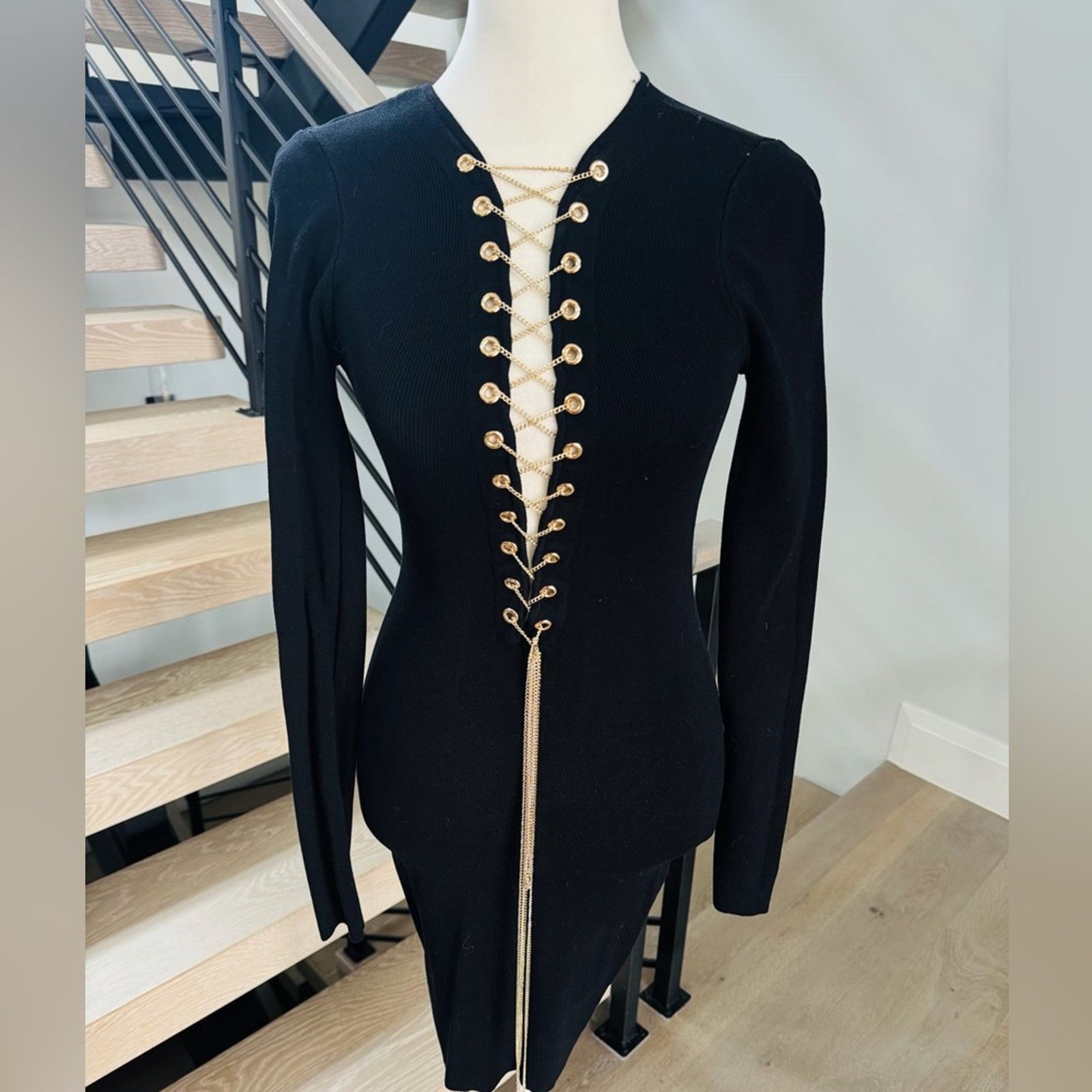 Other New Black Ribbed Knit Dress with Gold Chain Lace Detail S Size S / US 4 / IT 40 - 1 Thumbnail