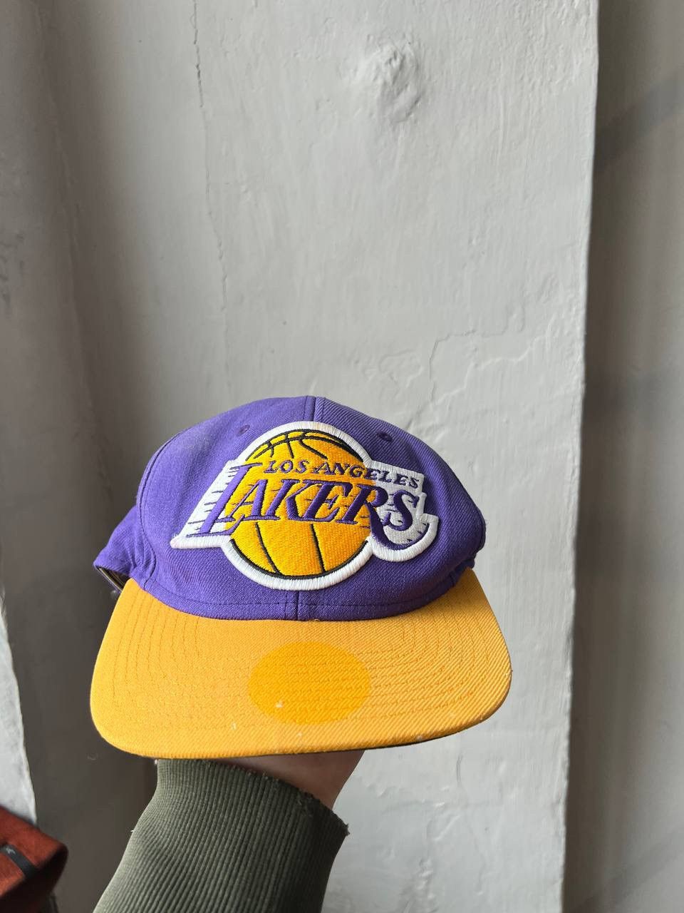 Mitchell & Ness LOS ANGELES LAKERS VINTAGE MITCHELL&NESS NBA CAP RARE Size ONE SIZE - 3 Thumbnail