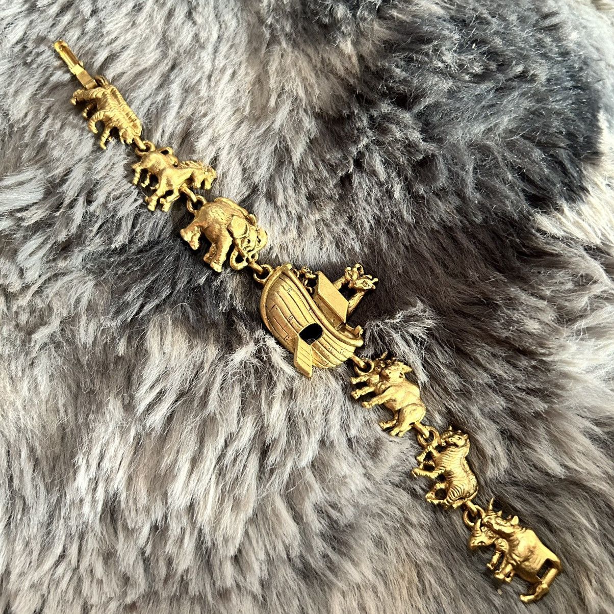Vintage Vintage AJC American Jewelry Co Noah’s Ark gold bracelet Size ONE SIZE - 3 Thumbnail