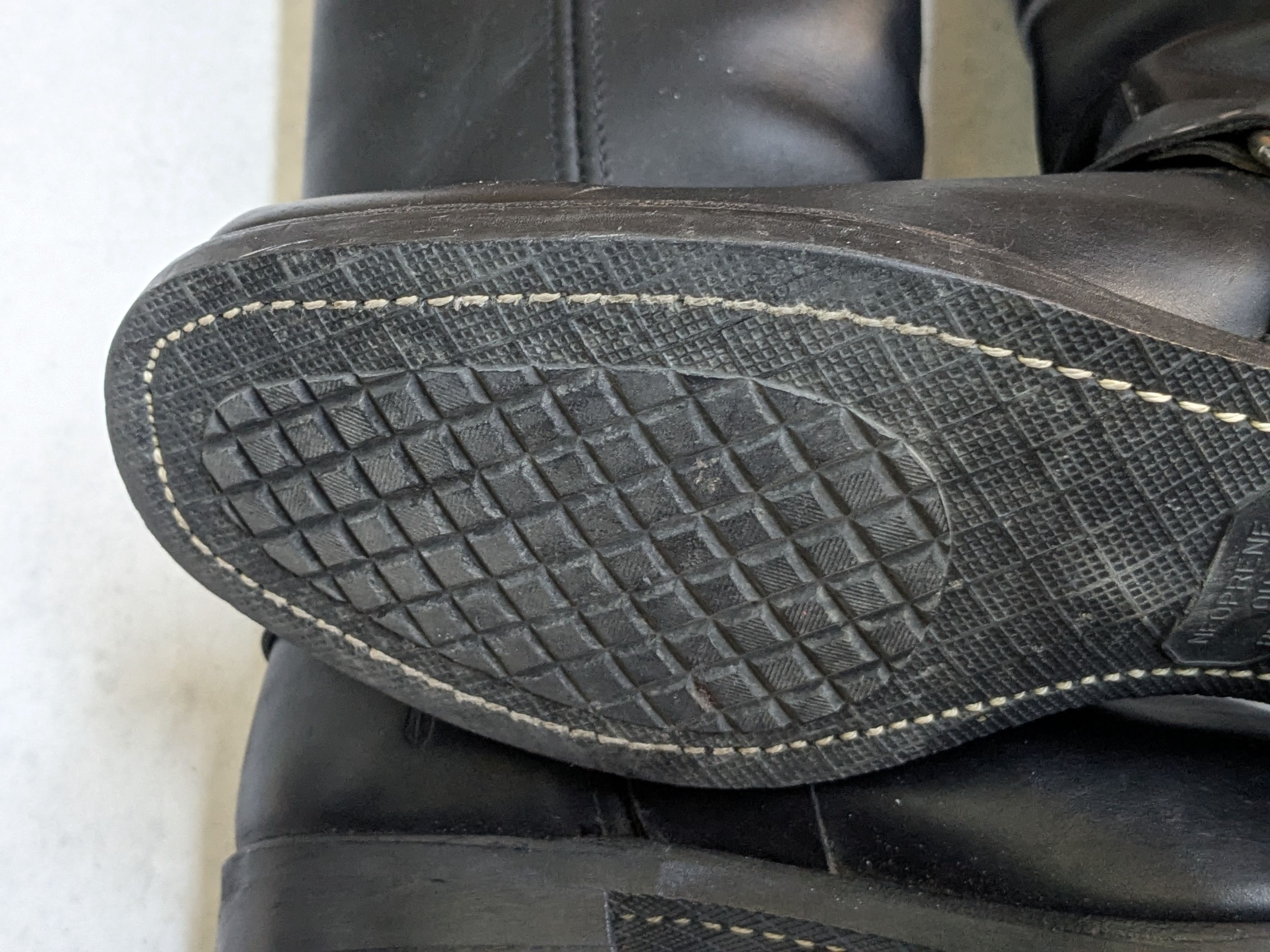 Frye Frye Harness Boots Black Leather 10 M Buckle Size US 10 / EU 43 - 16 Thumbnail