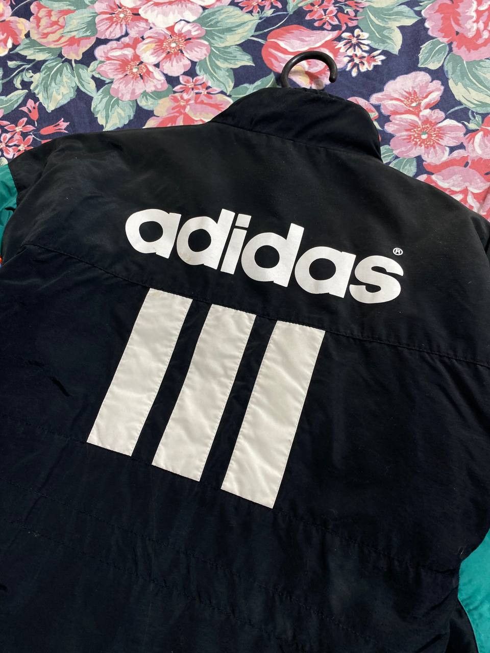 Adidas × Vintage Vintage Adidas 3 Stripes Windbreaker Jacket Size US S / EU 44-46 / 1 - 2 Thumbnail