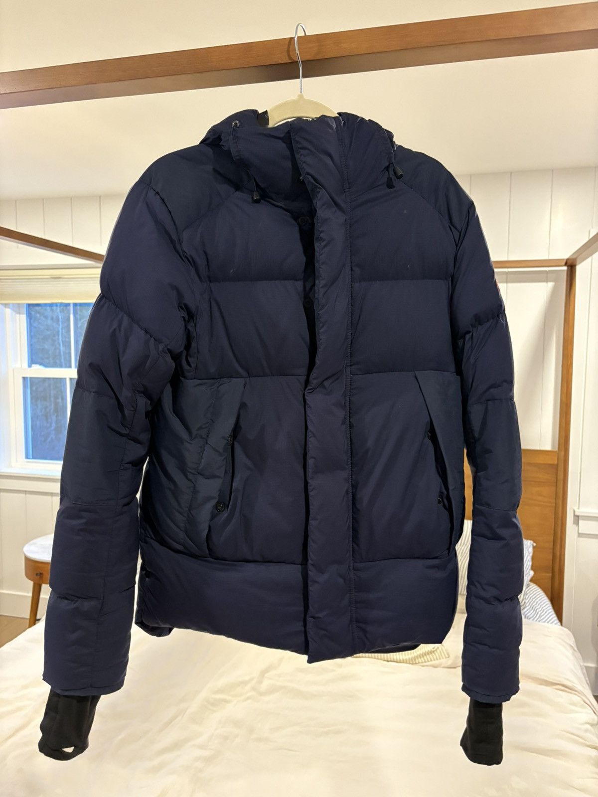 Canada Goose Armstrong Hoody Down Jacket in Navy Size US M / EU 48-50 / 2 - 1 Thumbnail