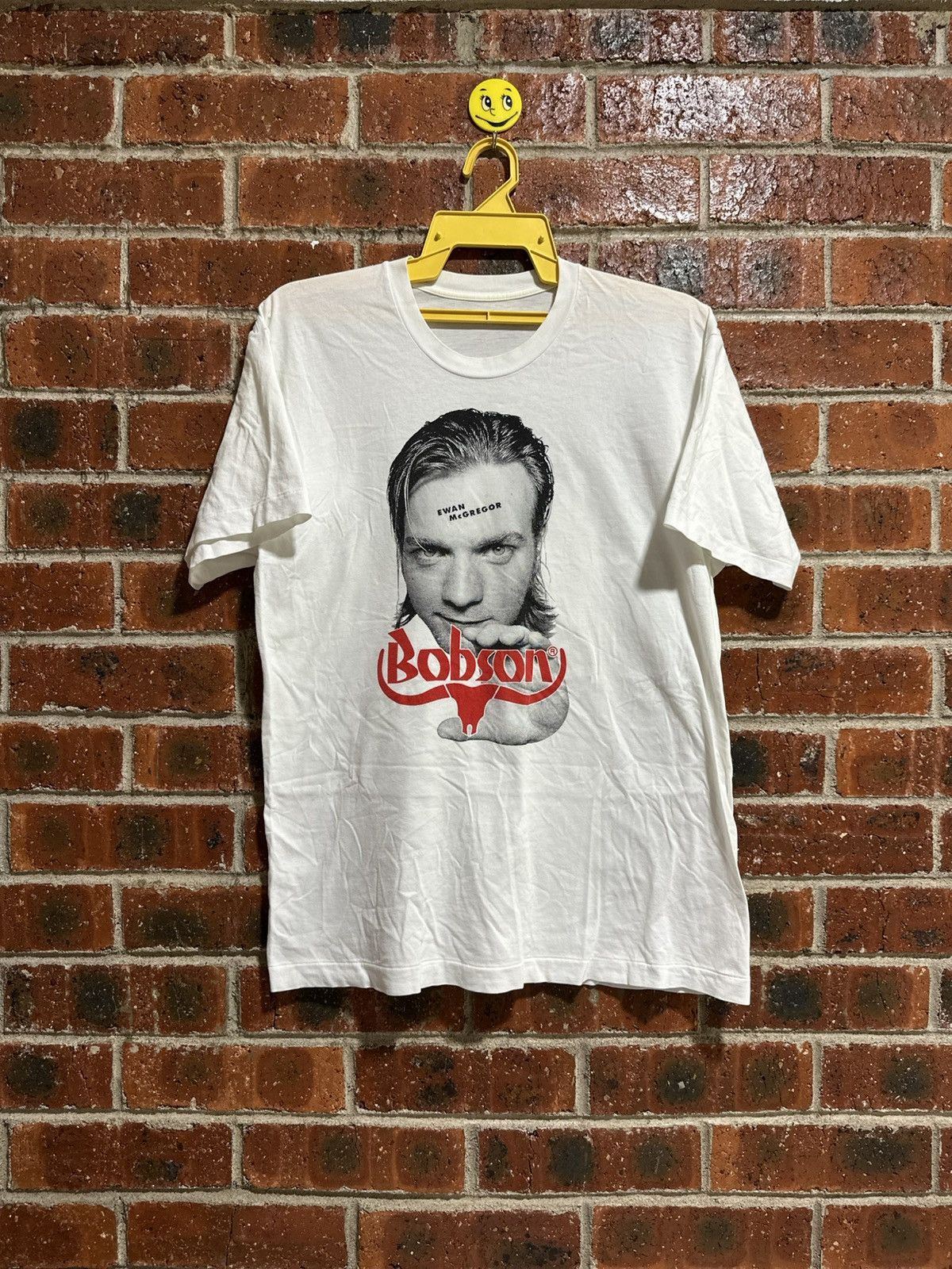 Vintage Vintage Bobson Ewan Mcgregor Faded Tee Size US M / EU 48-50 / 2 - 1 Thumbnail