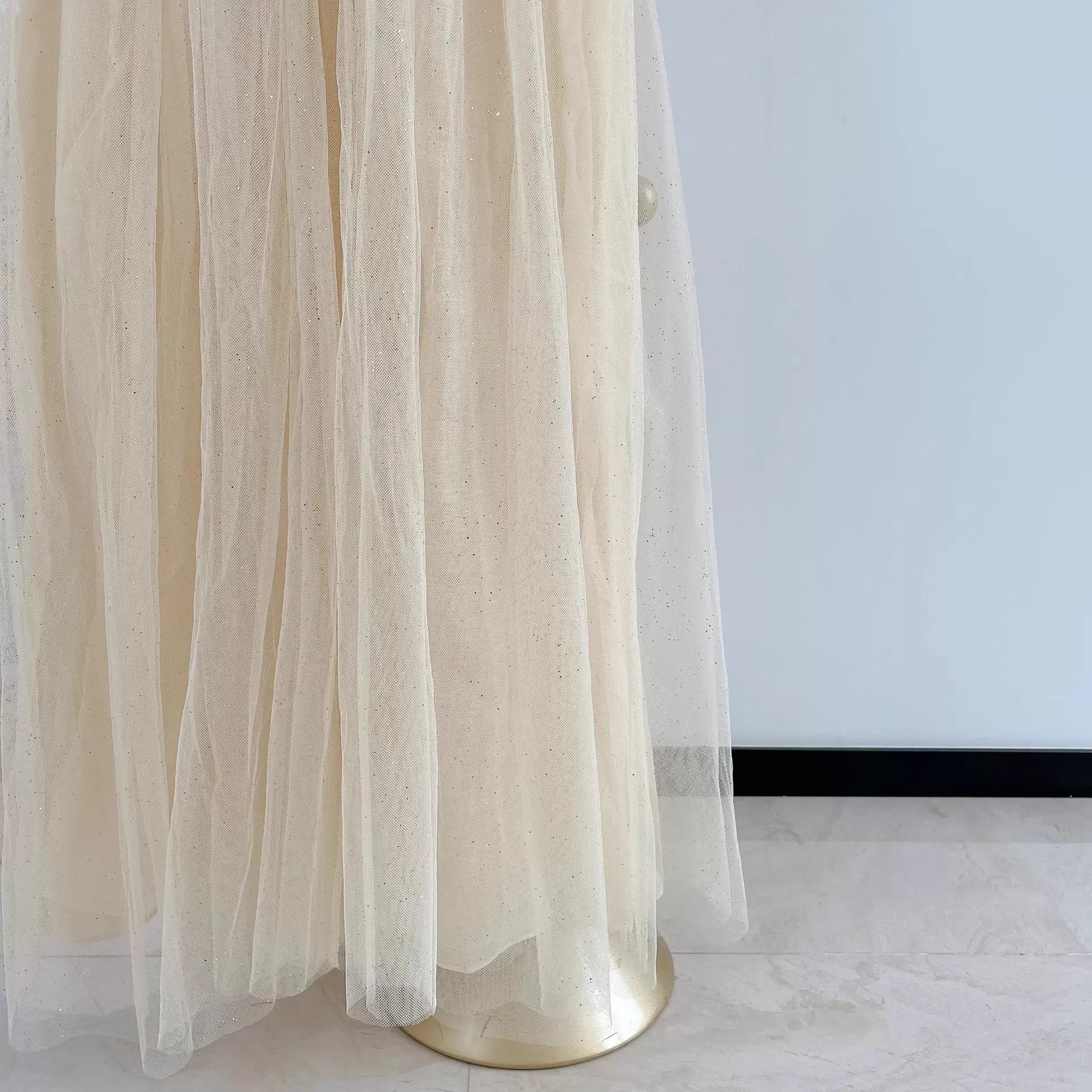 Zimmermann Zimmermann long tulle dress size 2 Size XS / US 0-2 / IT 36-38 - 5 Thumbnail