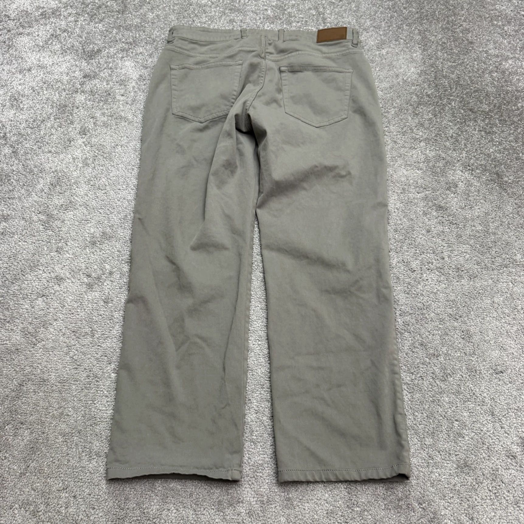 RVCA Peter Millar Signature Sateen Classic Fit Chino Pants Mens 32x26 Black 5-Pocket Design Straight Modern Casual Workwear Mens Size US 31 - 2 Thumbnail