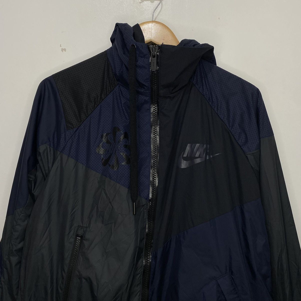 Nike × Sacai Nike Sacai Hooded Anorak Splicing Jacket Size US S / EU 44-46 / 1 - 3 Thumbnail
