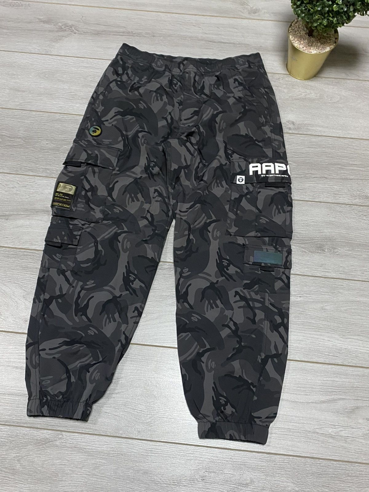 Bape Aape Bape 🦧 cargo multipocket camo big logo pants eb0 Size US 34 / EU 50 - 2 Thumbnail