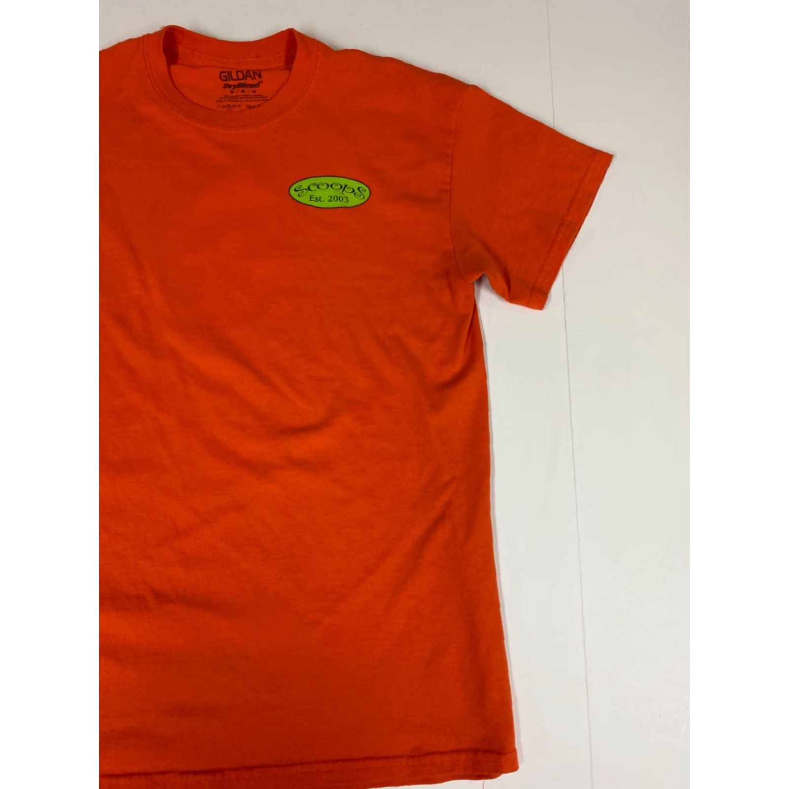Gildan Gildan Ice Cream Mens Shirt M Orange Short Sleeve Cotton Polyester Logo T-Shirt Vintage? No (adjusted) Size US M / EU 48-50 / 2 - 2 Thumbnail