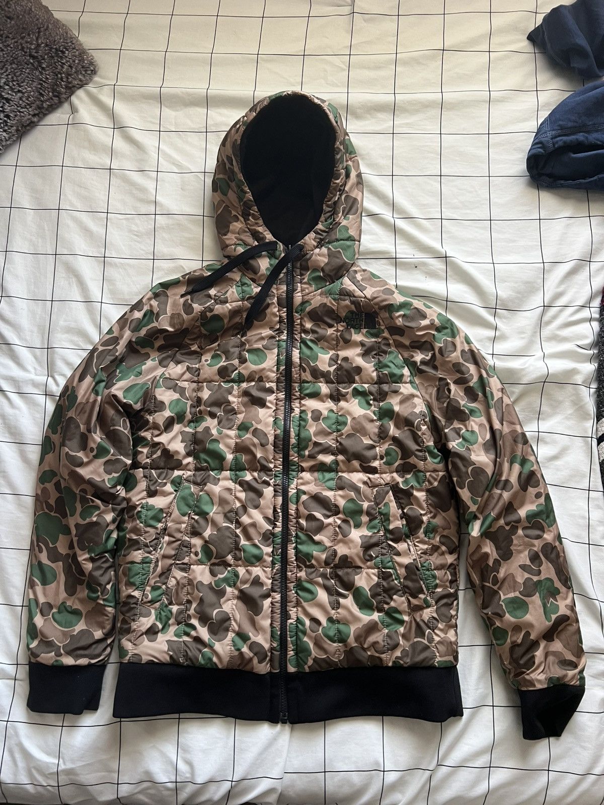 The North Face Rare Reversible TheNorthFace camo jacket Size US S / EU 44-46 / 1 - 1 Thumbnail