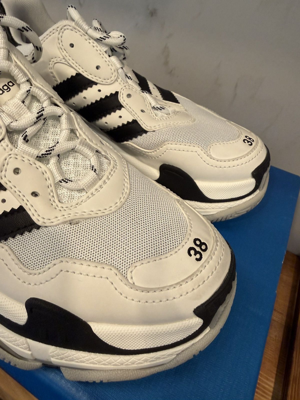 Adidas × Balenciaga Balenciaga x Adidas Triple S Sneakers Size US 8 / EU 41 - 5 Thumbnail