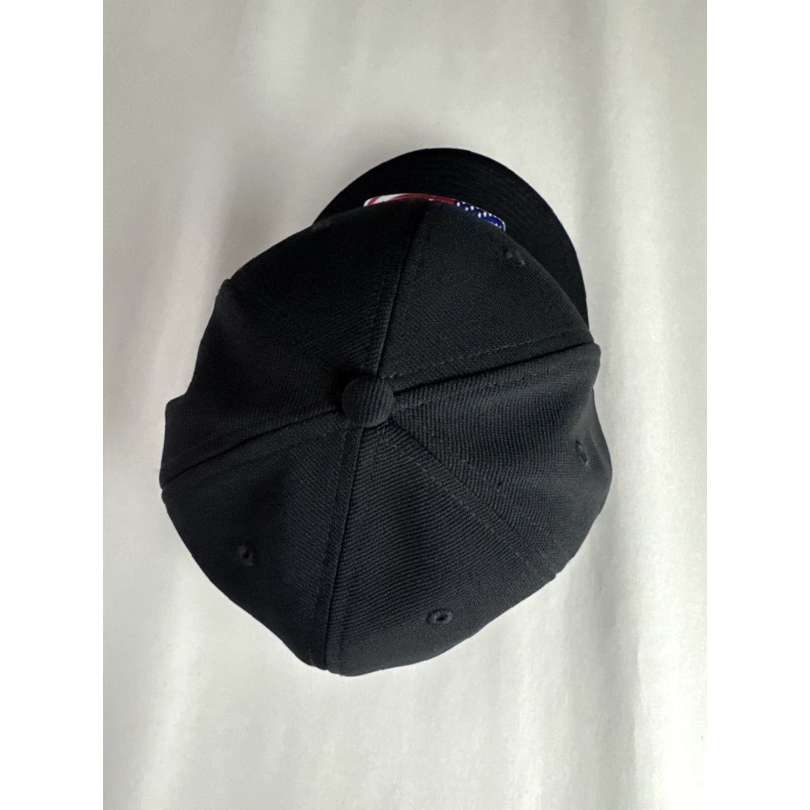 Oakley Oakley Cap Hat Tincan Fitted Flex Fit S/M Classic Low Black US Flag Logo Baseball Cap Men Black S/M Cap Hat Size ONE SIZE - 5 Thumbnail