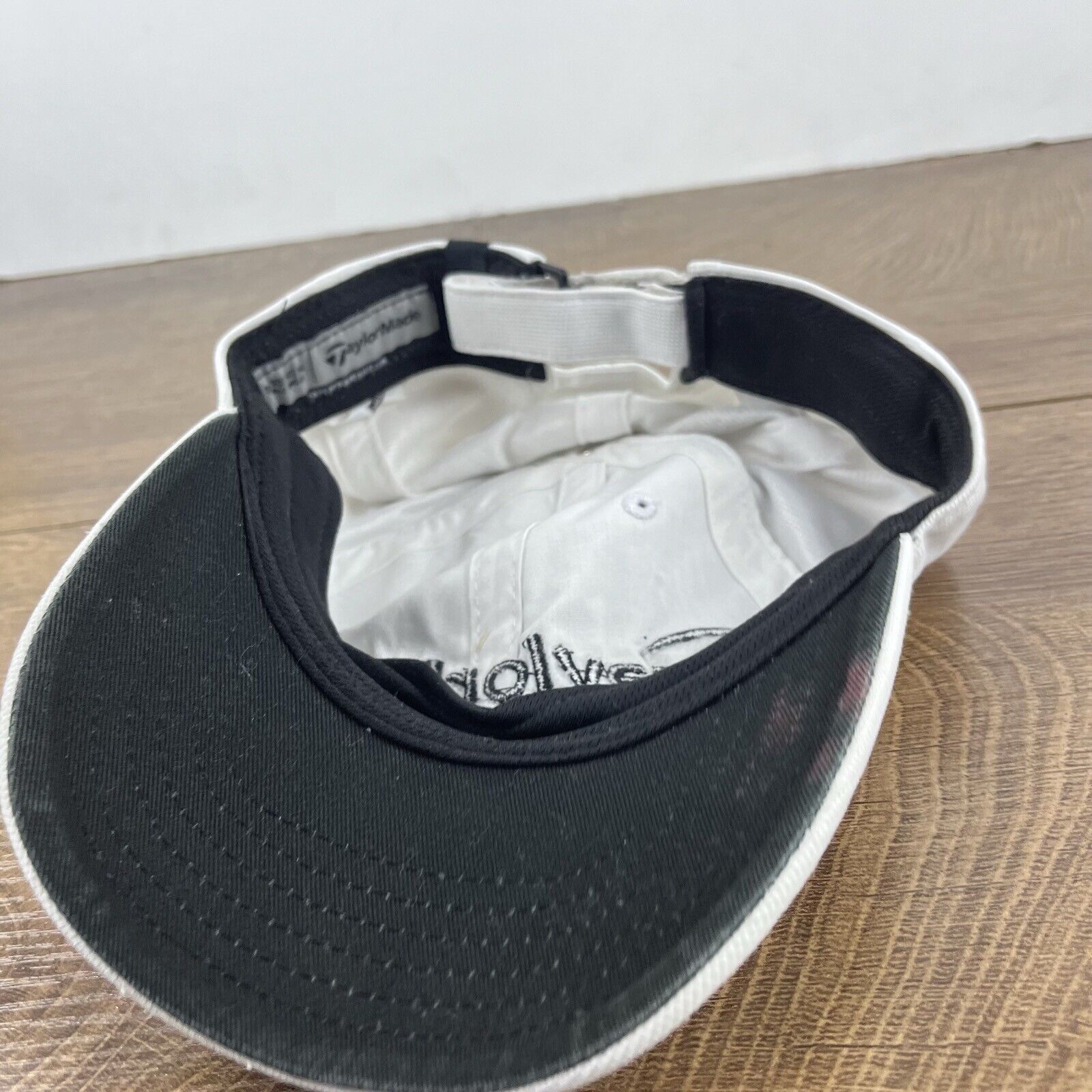 Other TaylorMade Golf Hat White TaylorMade Hat Adjustable Hat Whit Size ONE SIZE - 15 Thumbnail