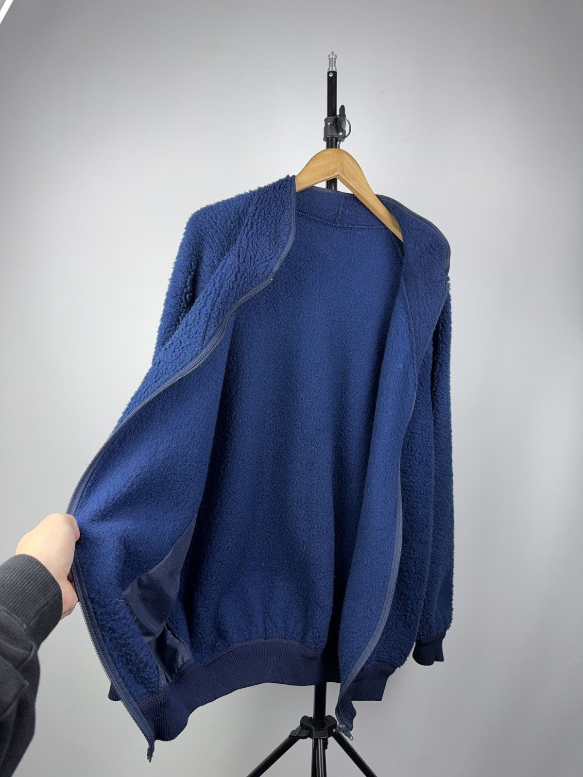 Helly Hansen Retro VNTG Helly Hansen Navy Sherpa Fleece Jacket Outdoor L Size US L / EU 52-54 / 3 - 8 Thumbnail