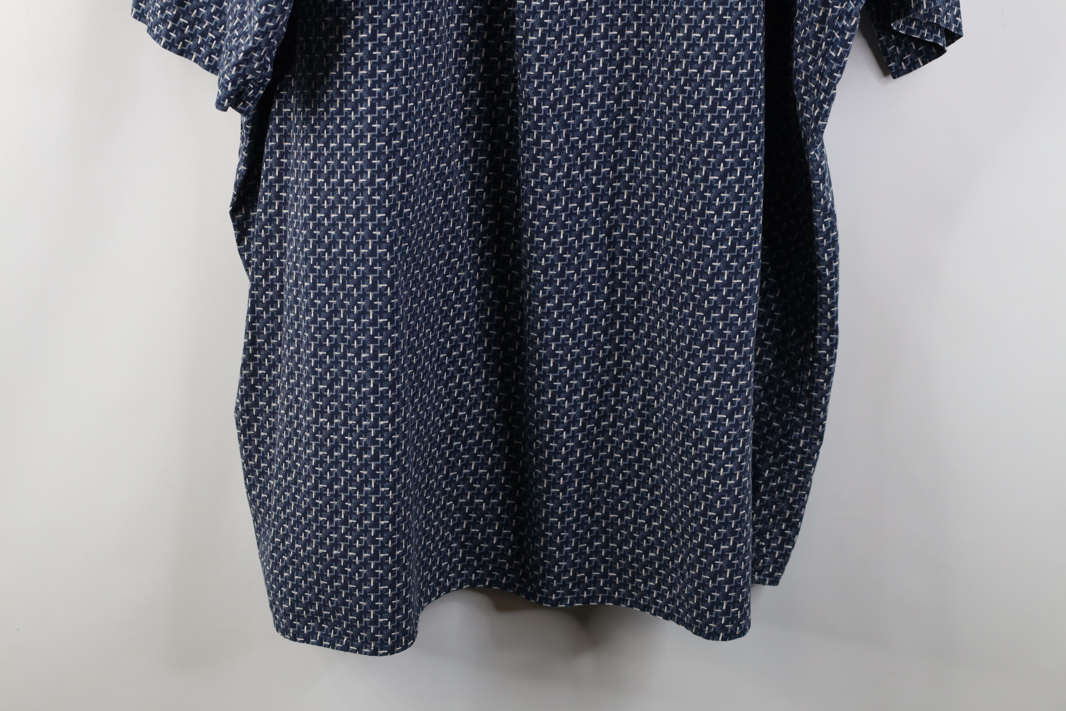 Vintage Vintage 90s Streetwear Short Sleeve Button Down Shirt Size US XXL / EU 58 / 5 - 10 Thumbnail