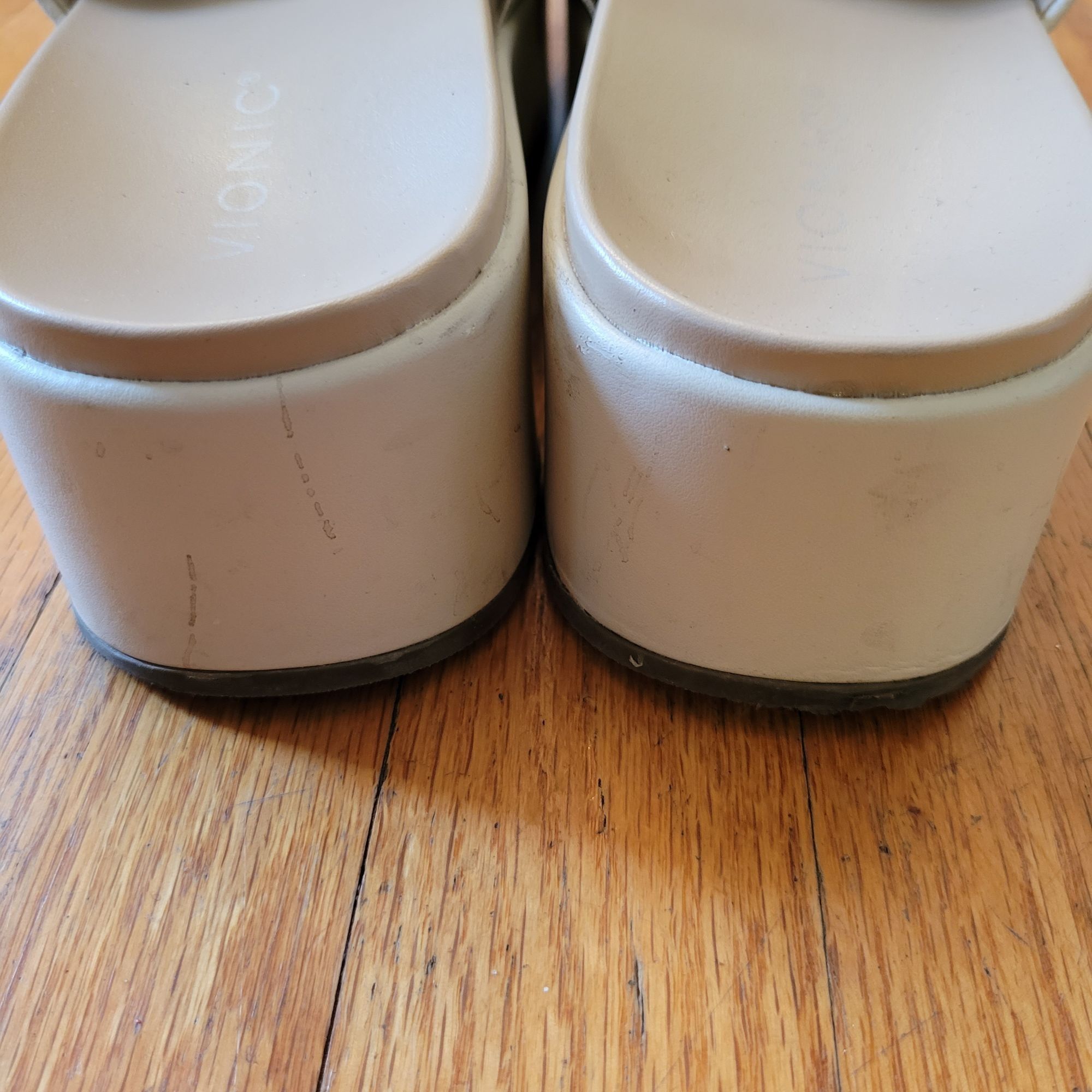 Vionic Vionic Trista Platform Sandals 11 EU 42 Beige Textured Leath Size US 11 / IT 41 - 7 Thumbnail