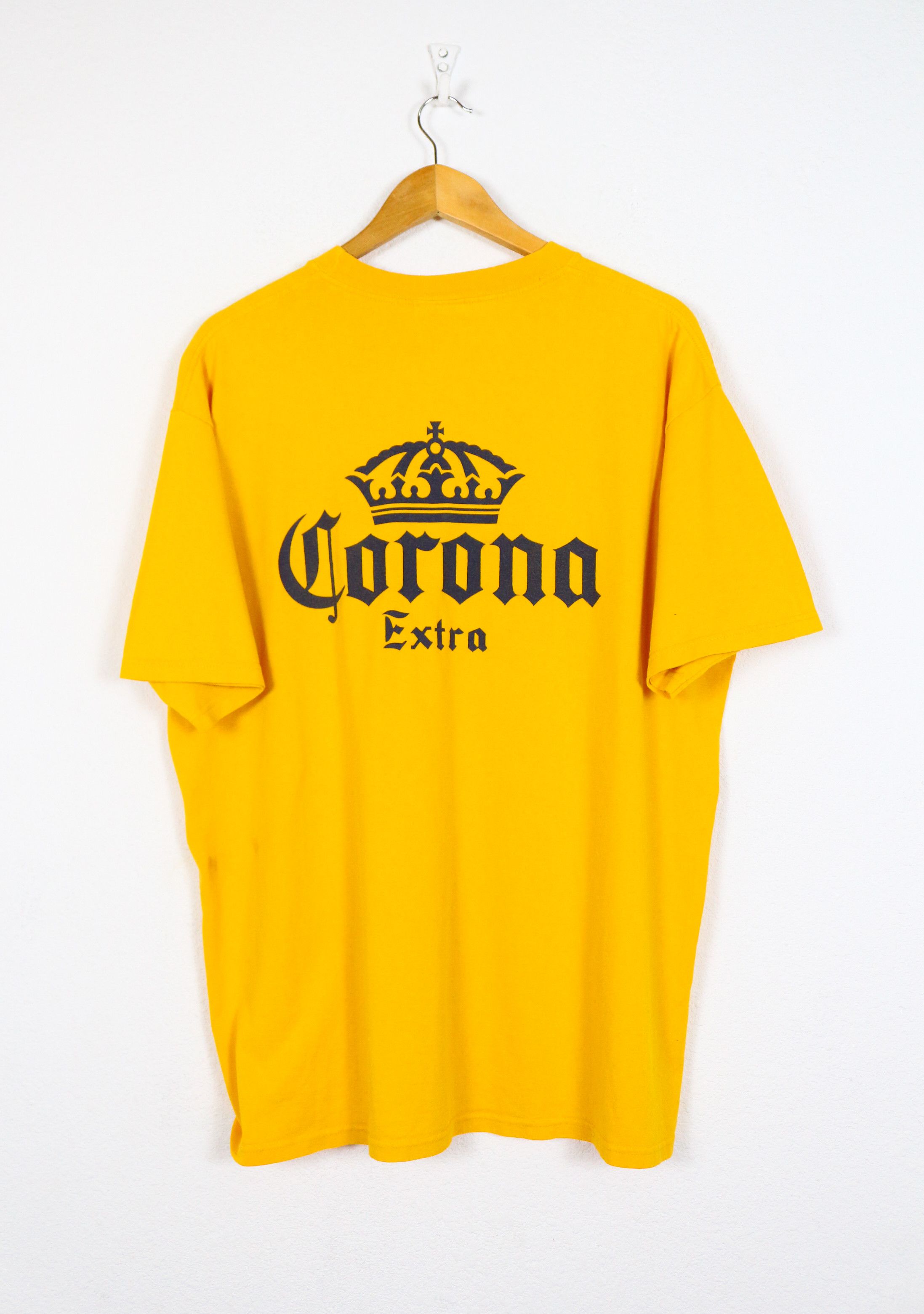 Vintage Vintage Corona Extra Cancun Beer Logo Tee T-Shirt 90s Size US XL / EU 56 / 4 - 4 Thumbnail