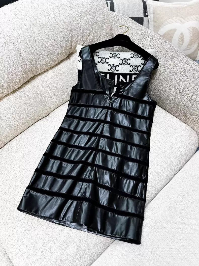 Chanel Chanel Stitched striped sleeveless leather dress Size XS / US 0-2 / IT 36-38 - 3 Thumbnail