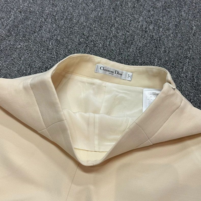 Dior dior beige wool tailored shorts size 34 Size US 34 / EU 50 - 3 Thumbnail