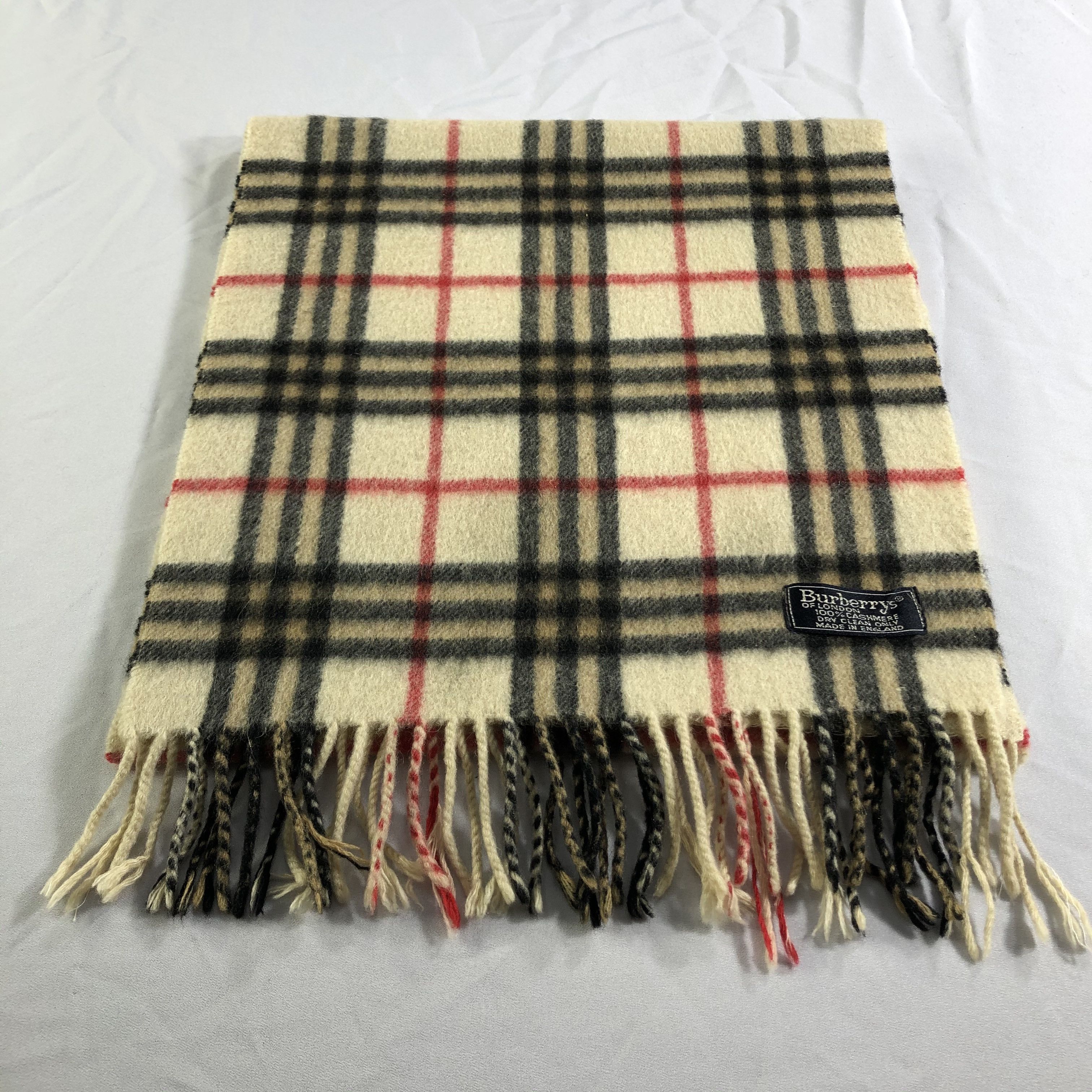 Burberry Burberrys Nova Check Cashmere Scarf Muffler Neckwear V2378 Size ONE SIZE - 3 Thumbnail