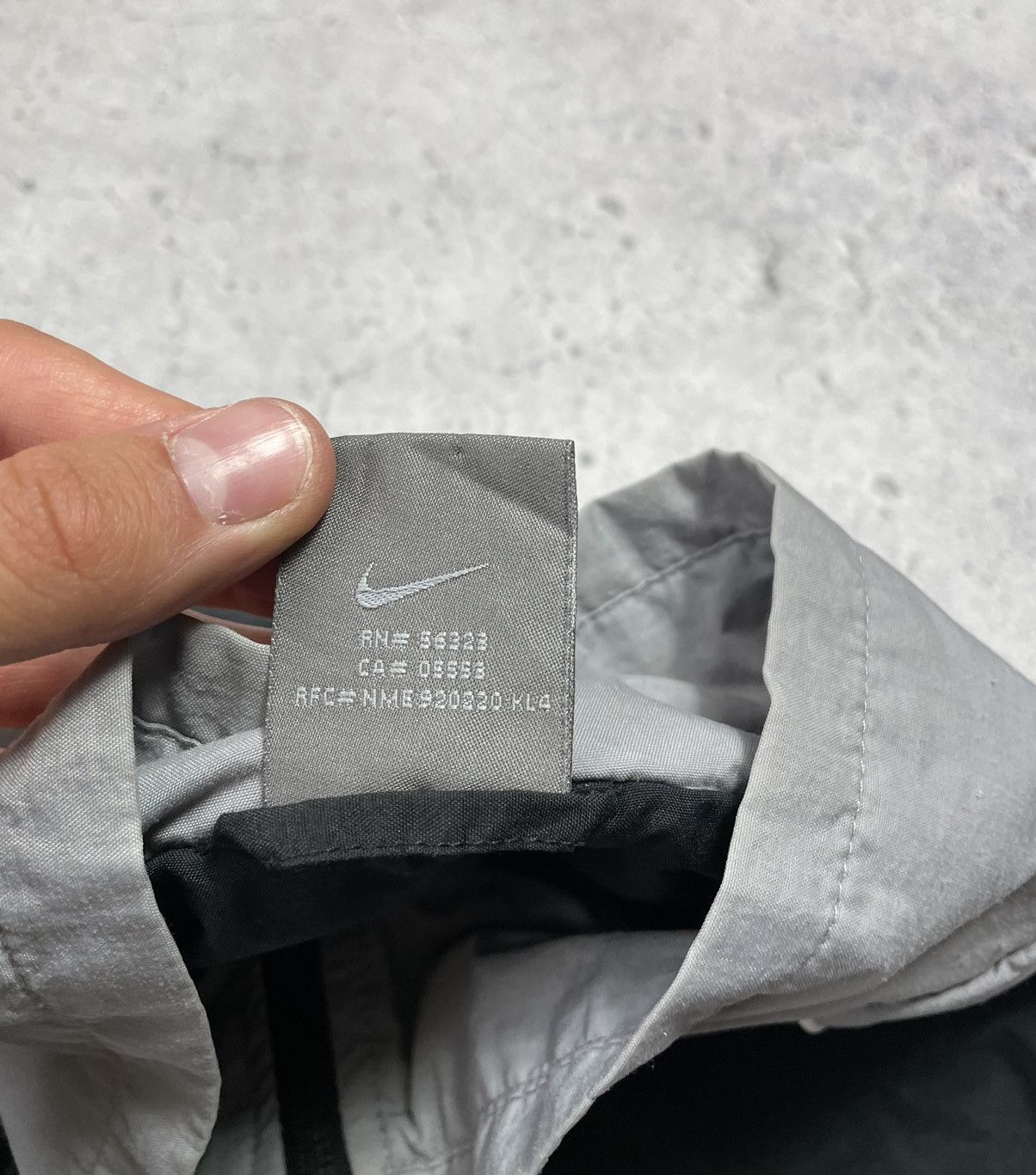 Nike × Vintage Nike Drill Y2K Swoosh Vintage Nylon Jacket Size US XXL / EU 58 / 5 - 9 Thumbnail