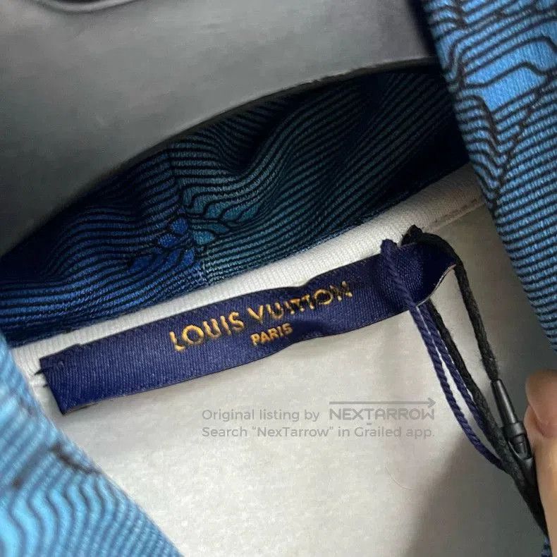 Louis Vuitton Louis Vuitton Blue Logo Print Sweatshirt. Size US M / EU 48-50 / 2 - 3 Thumbnail