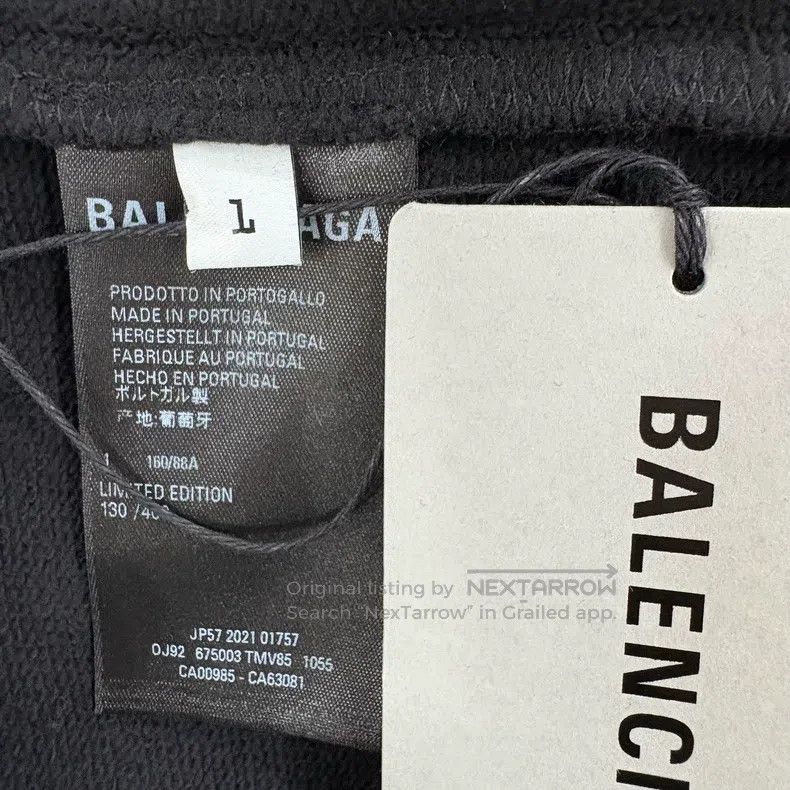 Balenciaga Balenciaga Female Celebrity Black Hoodie Size US S / EU 44-46 / 1 - 3 Thumbnail