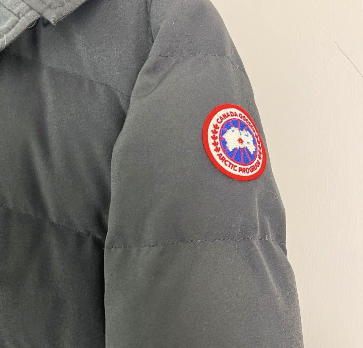 Canada Goose Canada Goose / Black Button Parka Down Jacket K12 Size XS / US 0-2 / IT 36-38 - 4 Thumbnail