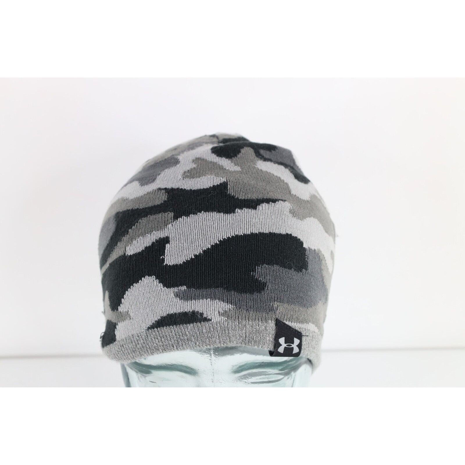 Under Armour Under Armour Spell Out Big Logo Reversible Camouflage Beanie Size ONE SIZE - 1 Thumbnail