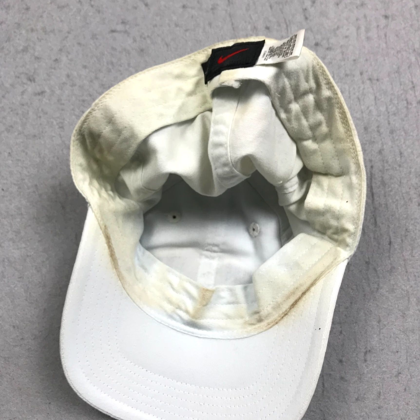 Nike VINTAGE Nike Hat Adult 7 White Fitted Classic Sports Swoosh Yellow Logo 90s Size ONE SIZE - 5 Thumbnail