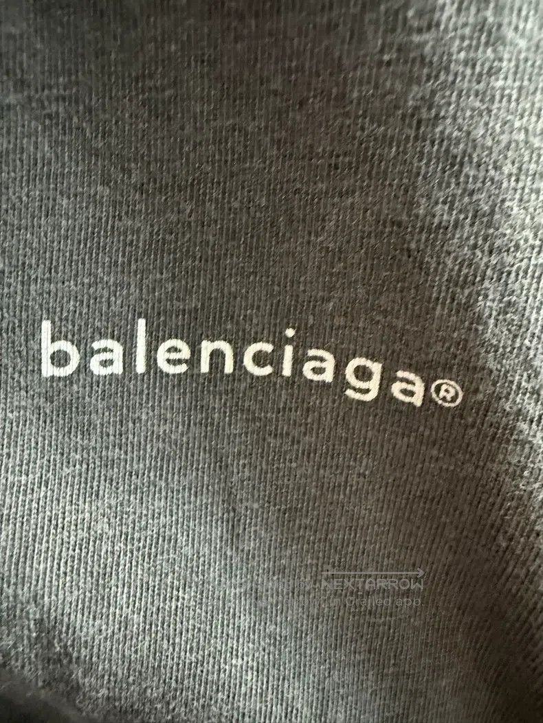 Balenciaga Balenciaga Washed Distressed Small Logo Print Short Sleeve Size US S / EU 44-46 / 1 - 5 Thumbnail