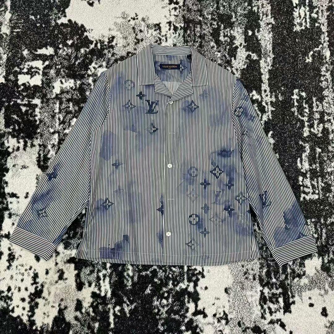 Louis Vuitton louis vuitton long sleeve printed shirt Size US M / EU 48-50 / 2 - 1 Thumbnail