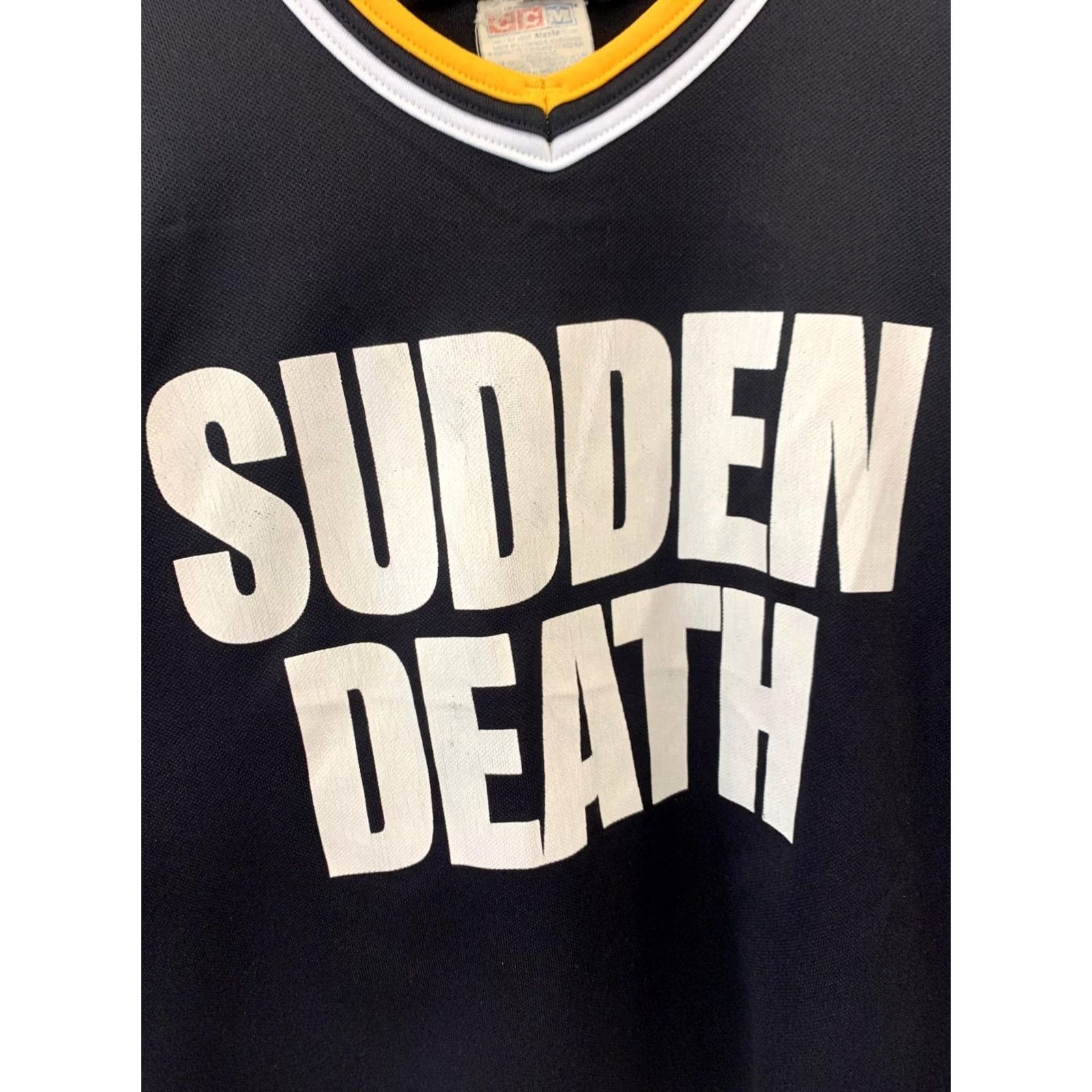 Vintage VINTAGE CCM Maska Sudden Death Movie Promo Hockey Jersey Mens M Black 1995 Film Promotional Mens Shirt Size US M / EU 48-50 / 2 - 4 Thumbnail