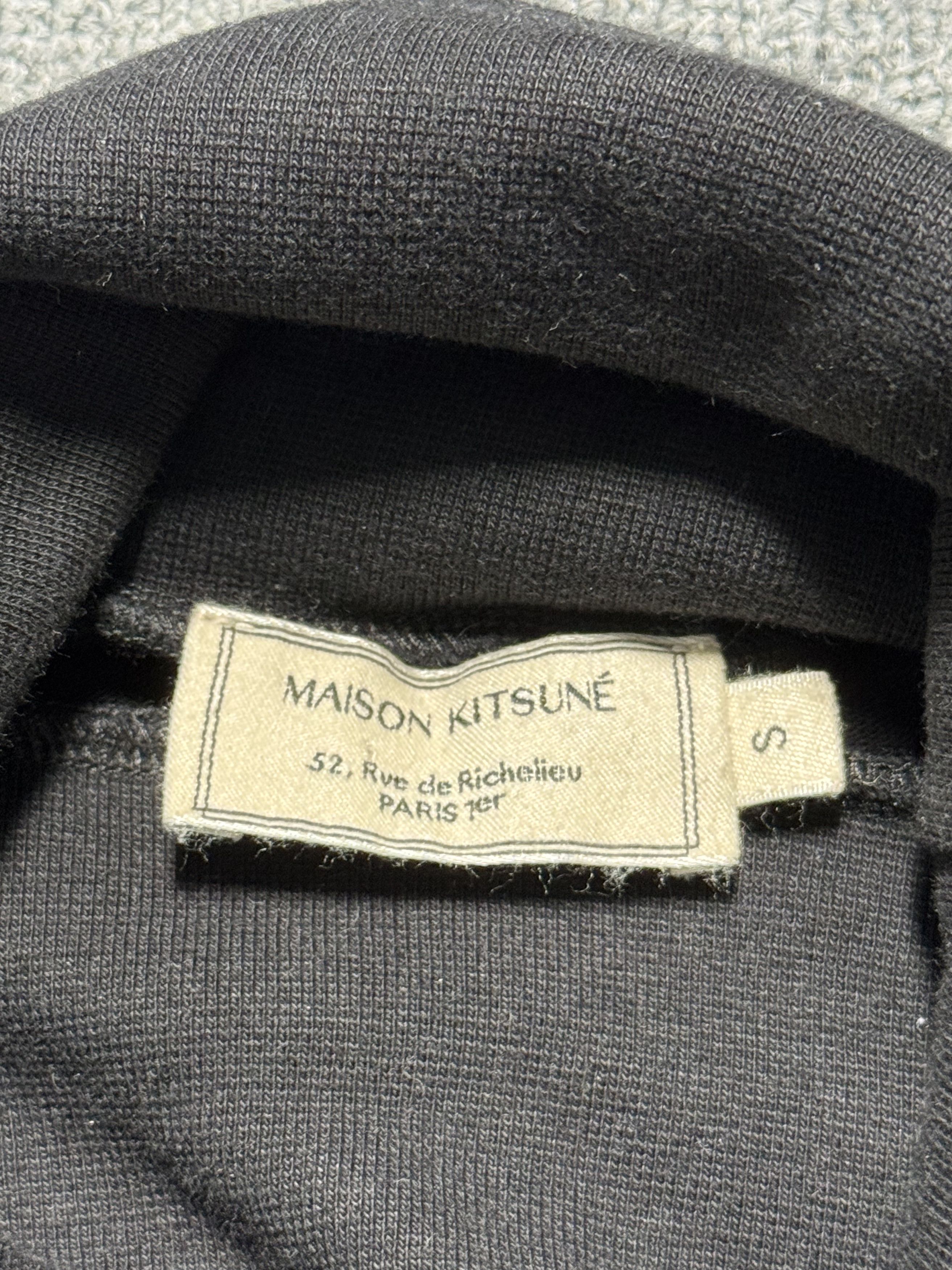 Maison Kitsune Maison Kitsuné Kool Fox Turtleneck Size S Paris Minimalist Size US S / EU 44-46 / 1 - 5 Thumbnail